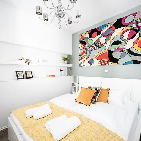 Saint Seven Apartamento *